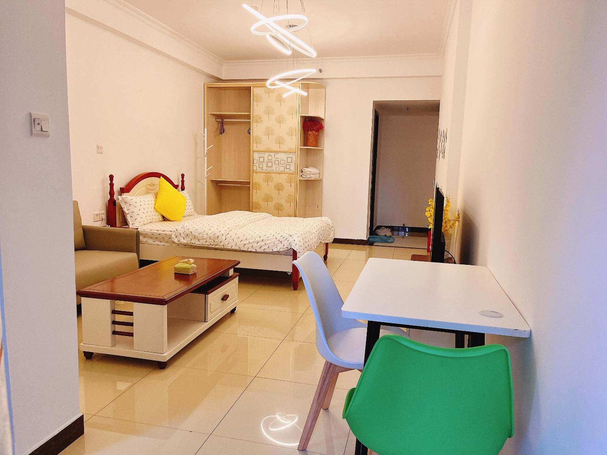 Yoyo Youth Apartment Гуанчжоу Екстер'єр фото
