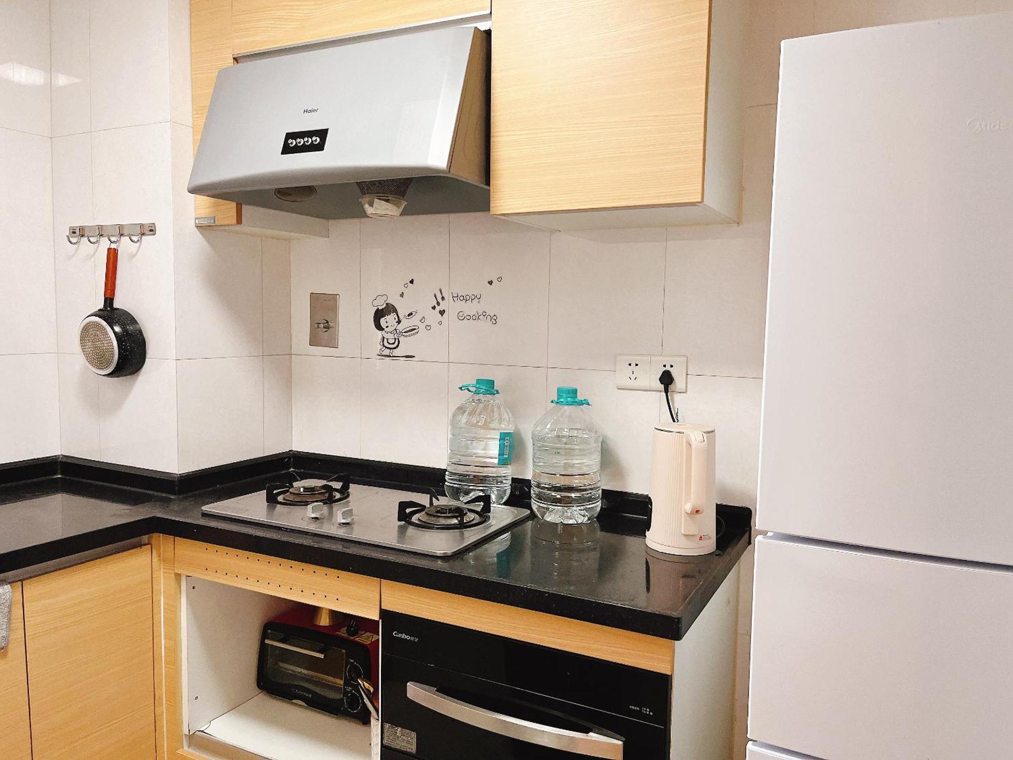 Yoyo Youth Apartment Гуанчжоу Екстер'єр фото
