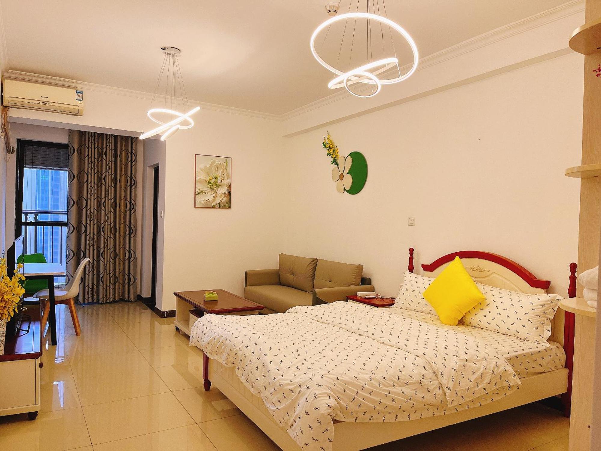 Yoyo Youth Apartment Гуанчжоу Екстер'єр фото
