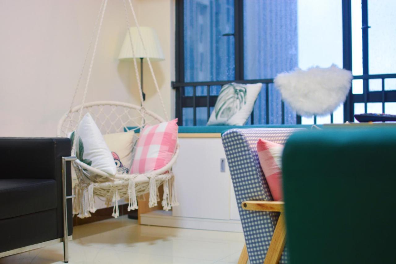 Yoyo Youth Apartment Гуанчжоу Екстер'єр фото