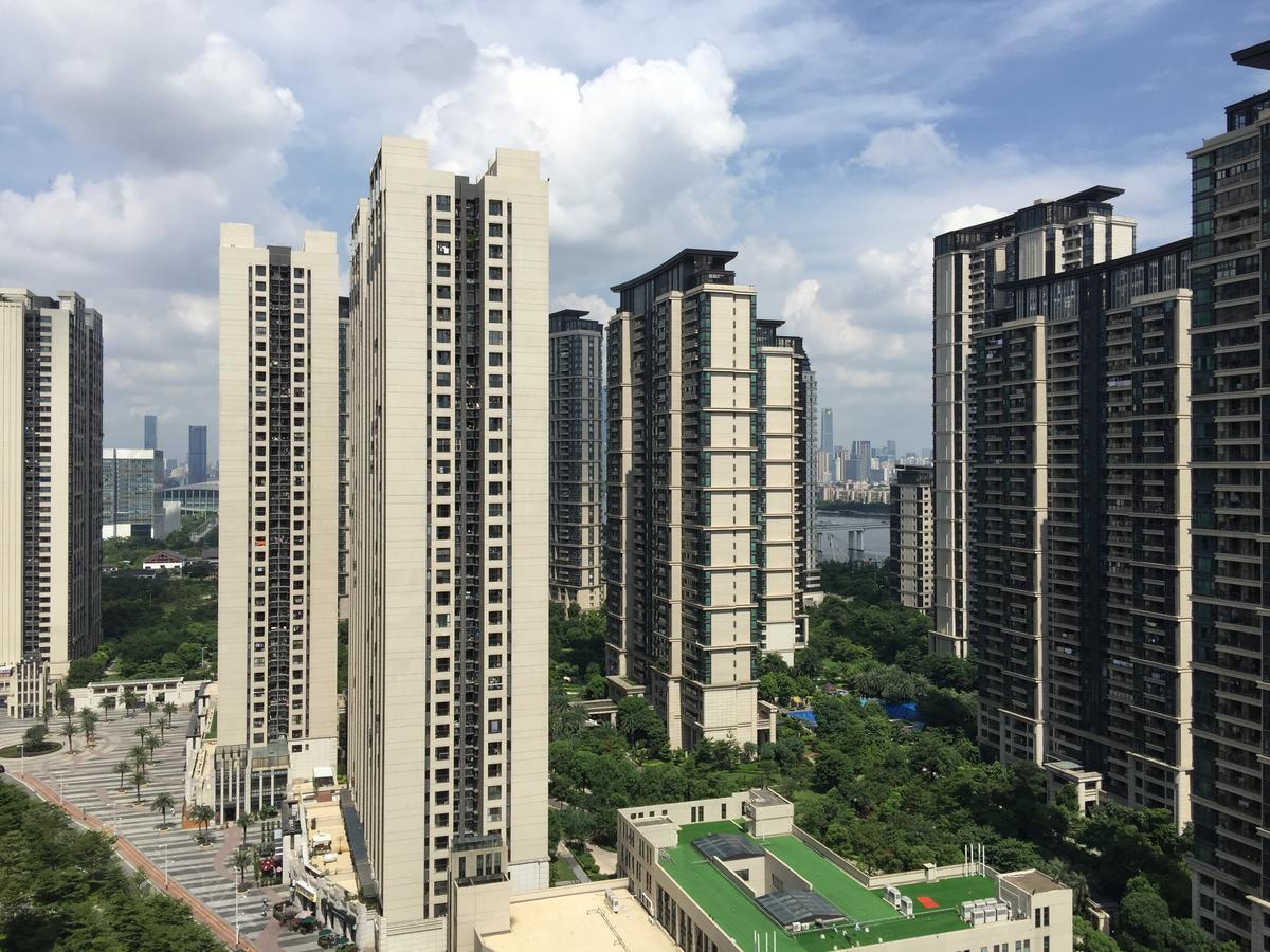 Yoyo Youth Apartment Гуанчжоу Екстер'єр фото
